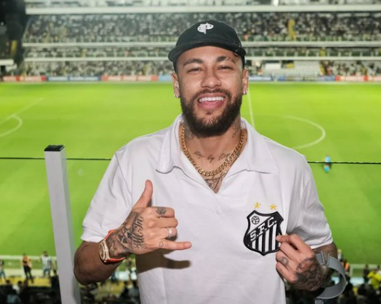 شرط نيمار للرحيل عن الهلال السعودي